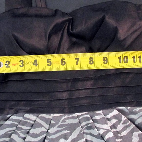 SNAP STRAPLESS Silver/Black Zebra PADDED Top SZ3 zipper back with pockets DRESS - Picture 7 of 12